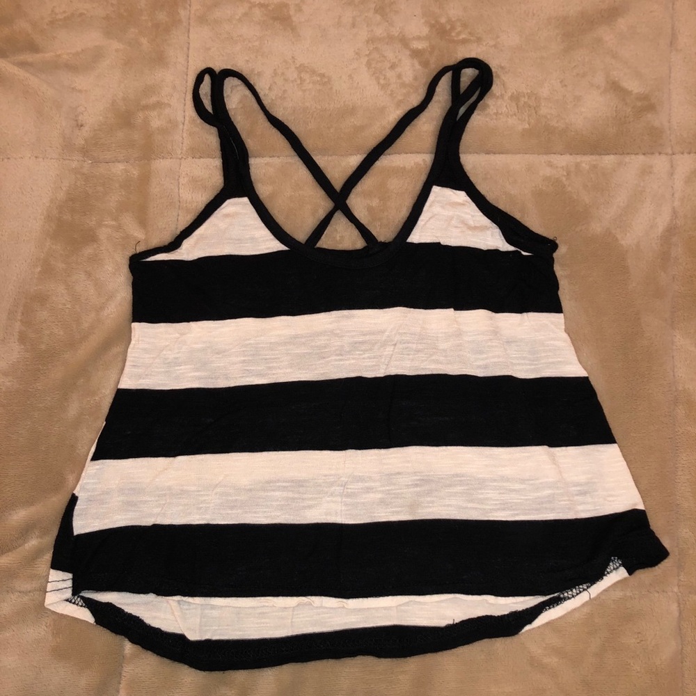 Rue21 Black & White Striped Crop Tank Shirt